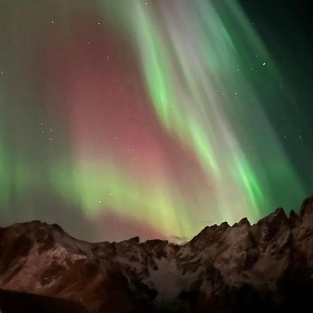 Leilighet Ballstad Luaran gambar